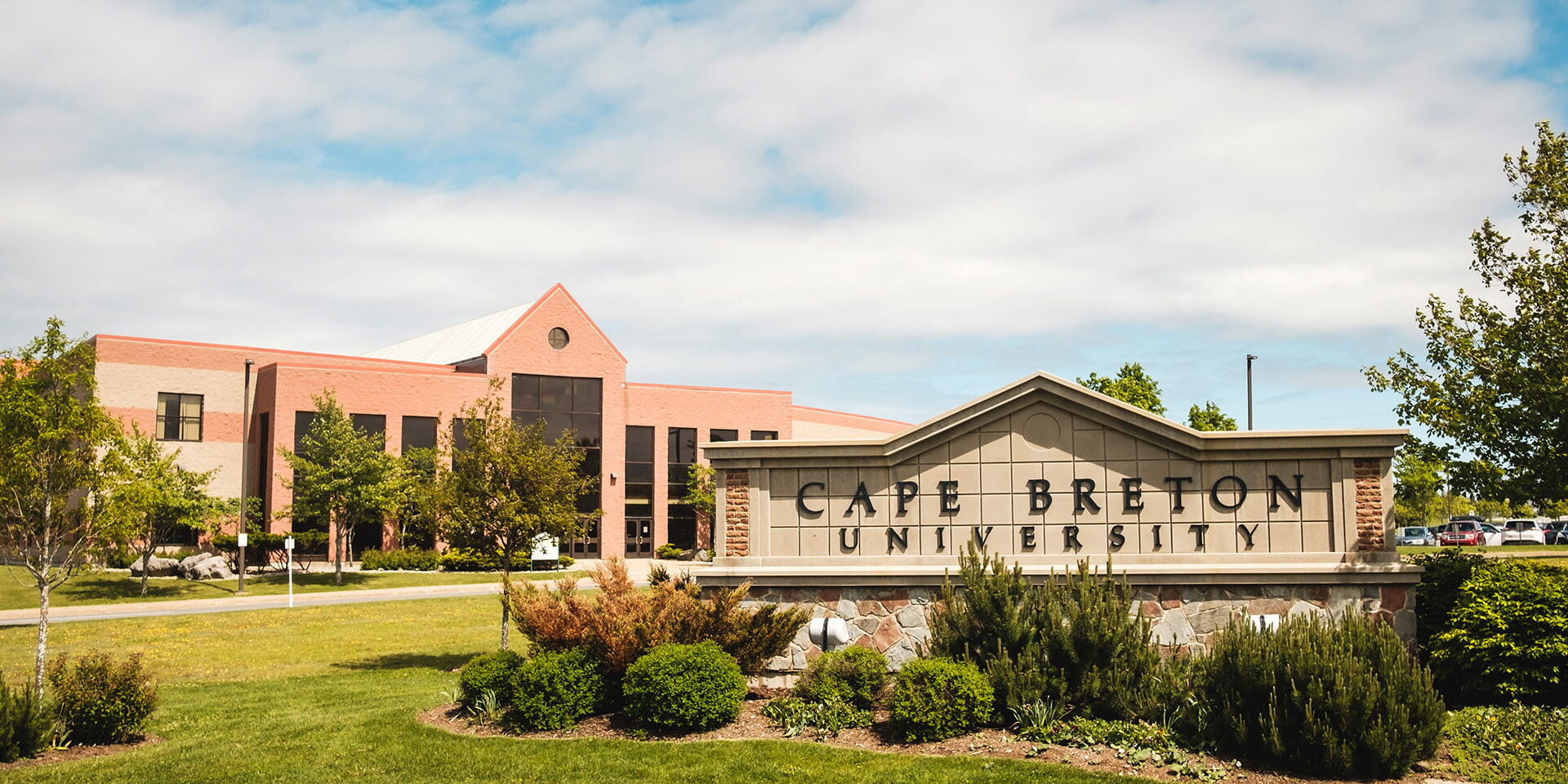 TB_VANTHIENLONG_Cape Breton (CBU) University00005