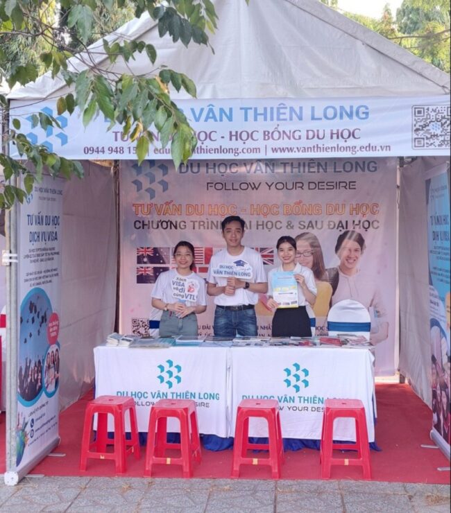 z5322651140121_1d3e0f39ff9e9ef17c387544f14a70a8