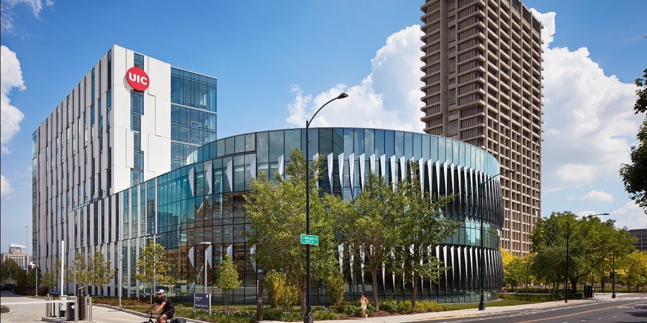 UNIVERSITY OF ILLINOIS AT CHICAGO (UIC) UNIVERSITY OF ILLINOIS AT CHICAGO (UIC)