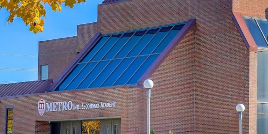 METRO INTERNATIONAL SECONDARY ACADEMY METRO INTERNATIONAL SECONDARY ACADEMY