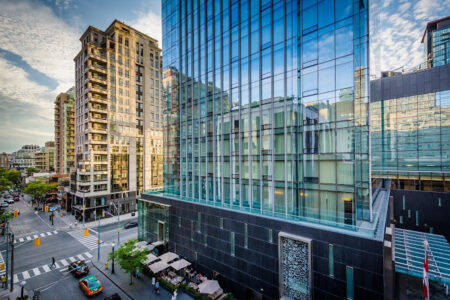 IBU-INTERNATIONAL BUSINESS UNIVERSITY