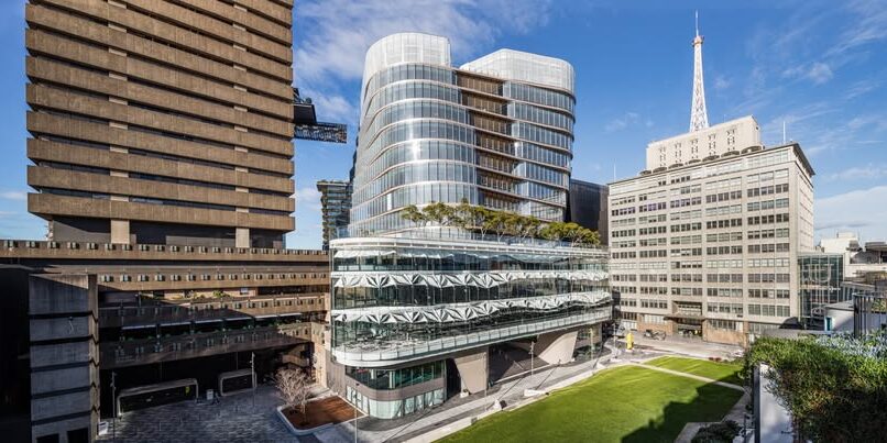 UNIVERSITY OF TECHNOLOGY SYDNEY (UTS)