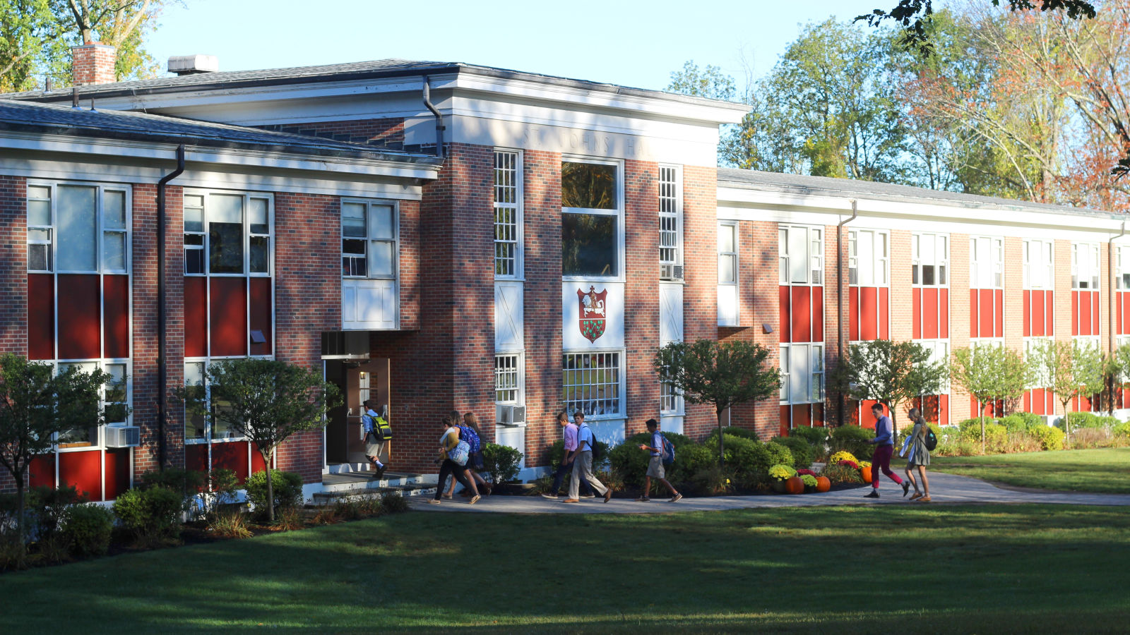 MARIANAPOLIS PREPARATORY SCHOOL mang đến môi trường học thuật cá nhân hóa, chú trọng phát triển toàn diện cho học sinh.